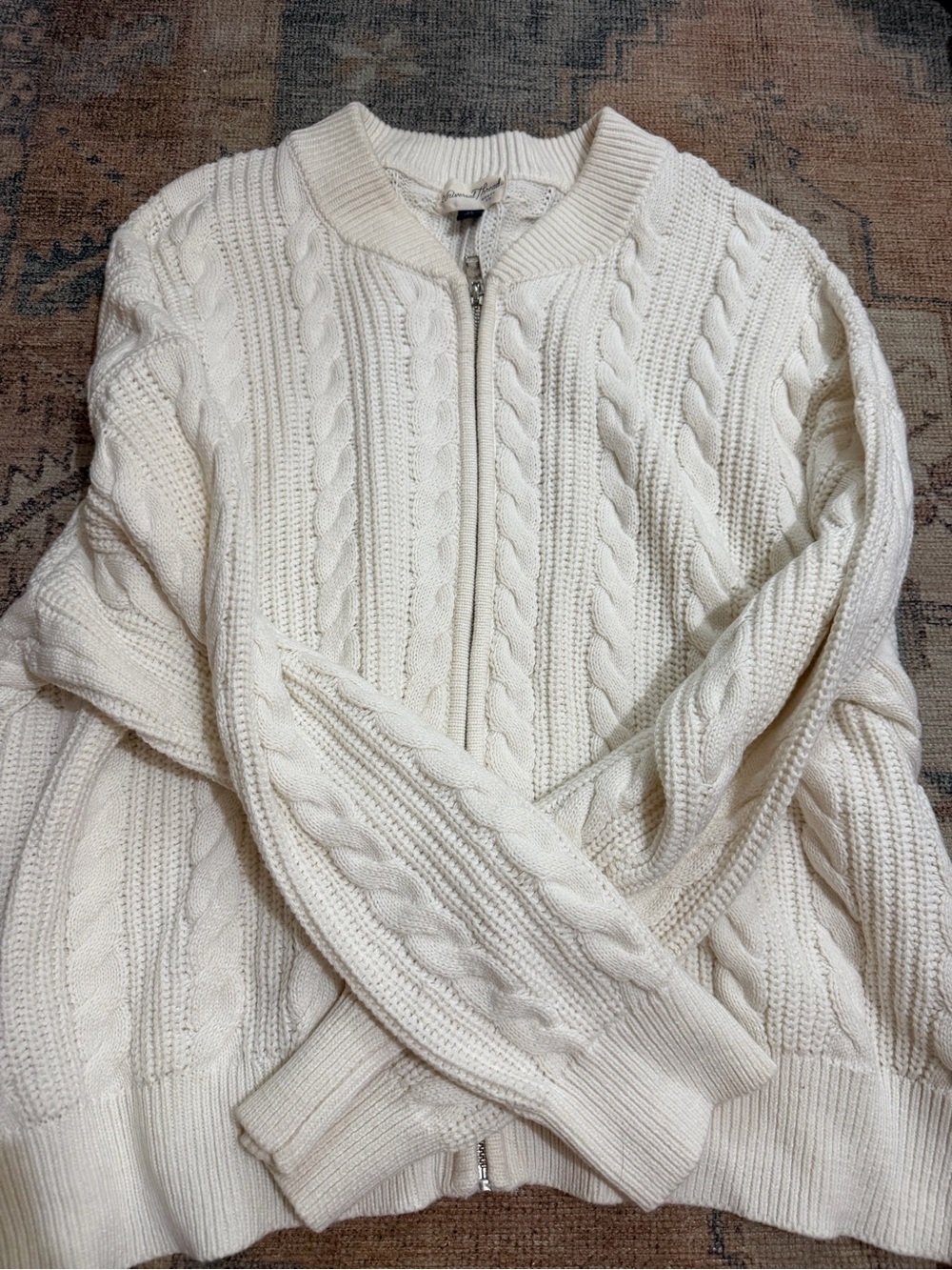 Universal Thread Cream Cable-Knit Zip Cardigan